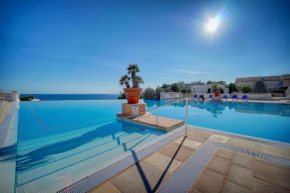 IMMOGROOM - 2 Rooms - Swimming pool - Terrace - Parking
